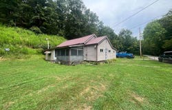 2680 Toms Creek Road, Barboursville, WV 25504