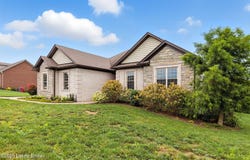 86 Beacon Hill Ln, Fisherville, KY 40023