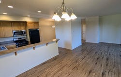 990 SAGE ST, Silverton, OR 97381