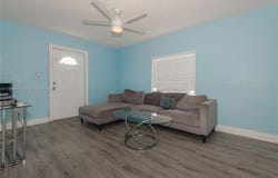 1027 NE 33rd St, Oakland Park, FL 33334