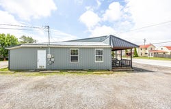 112 N Westminster Street, Waynesfield, OH 45896