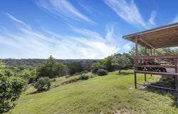 349 S Vine St, Kerrville, TX 78028