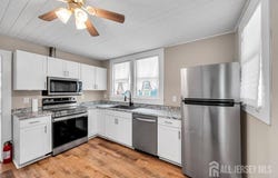 348 Woodbine Way, Old Bridge, NJ 08879