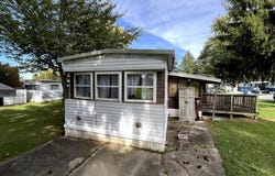 459 CLOVER Drive, YORK, PA 17406