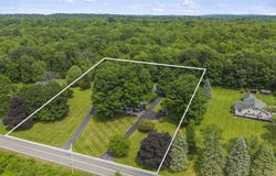 421 Orchard Drive, Wallkill, NY 12589