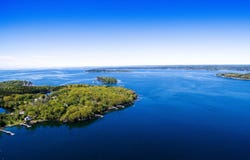 7 Flint Lane, Boothbay, ME 04544