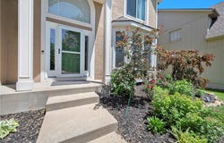 11702 W 132ND Terrace, Overland Park, KS 66213