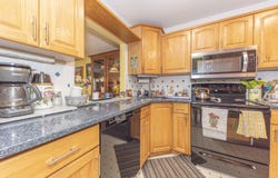 765 Peninsula Court, Ann Arbor, MI 48105