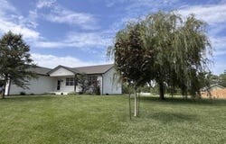 13710 W 107th St N, Sedgwick, KS 67135