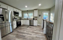 7416 Peggy Ave, Louisville, KY 40214