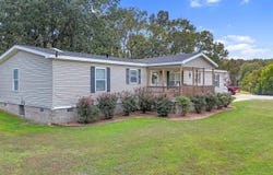 55 Kelley Rd, Batesville, AR 72501