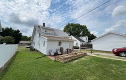 616 N Chestnut St, Beloit, KS 67420
