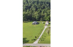 Nydeck Rd, Robbins, TN 37852