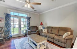 10 Holly Manor Court, Helmetta, NJ 08828