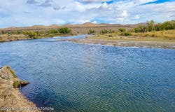 475 COUNTY RD 324, Sinclair, WY 82334