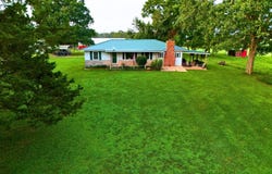 9418 State Rt D, Summersville, MO 65571