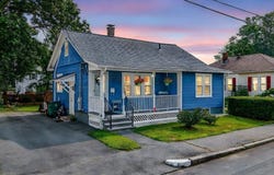 84 Winthrop Ave, Lowell, MA 01851