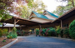 459 Galice Road, Merlin, OR 97532