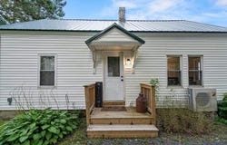 51 Annis Road, Hermon, ME 04401