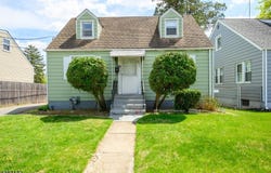 1412 E 2Nd St, Plainfield City, NJ 07062-1339