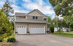 22 Princeton St, North Andover, MA 01845