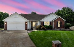 521 Pinehurst Woods Court, O'Fallon, MO 63366