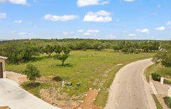 120 Trophy Oak PT, Fredericksburg, TX 78624