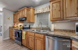 910 Moonglo Rd., Buhl, ID 83316-6181