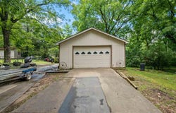 284 PETERSON LAKE, Collierville, TN 38017