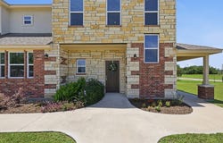 249 Mcdade Lane, Hempstead, TX 77445