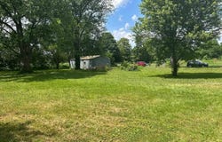 61 W Geary Street, North Manchester, IN 46962-8792