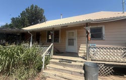 510 E BROADWAY, Panhandle, TX 79068-1924