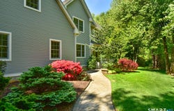 85 School Road, Bolton, CT 06043