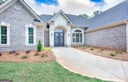 2106 Lacroix, Conyers, GA 30094