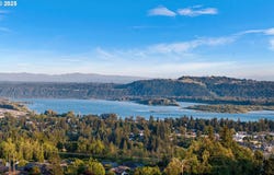 410 N Y ST, Washougal, WA 98671