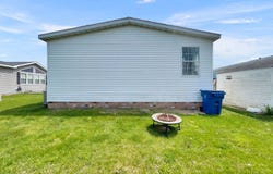 6347 Kingsway Dr., Fenton, MI 48430