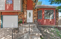 3966 S Gilda Cir, Wichita, KS 67215