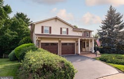 13405 VIRGINIA WILLOW DR, FAIRFAX, VA 22033