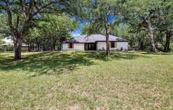 715 Pheasant Run, Burleson, TX 76028
