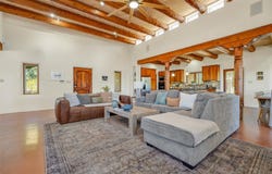 36 Mariposa Road, Arroyo Seco, NM 87514