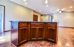 1917 S Lawson Street, Aberdeen, SD 57401