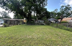 118 WOODLAND Avenue, Corsicana, TX 75110