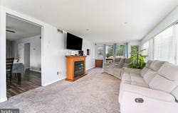 2414 HORACE DRIVE, WILMINGTON, DE 19808