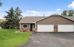 701 Auburn Place NW, Elk River, MN 55330