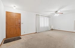 2201 Balsam Dr SW, Cedar Rapids, IA 52404
