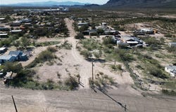3836 W Third Ave., Yucca, AZ 86438