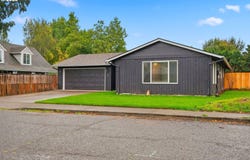 315 SW 5TH Ct, Canby, OR 97013