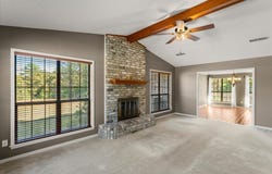 1070 County Road 3772, Queen City, TX 75572