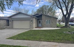 2210 E 6th Street, Sheldon, IA 51201