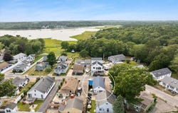 4a Barnes St., Wareham, MA 02571